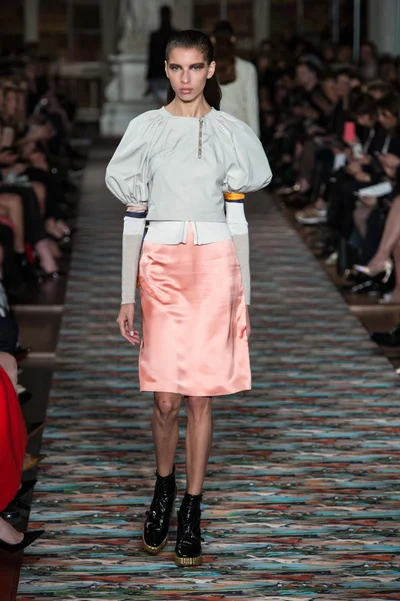 Look 13